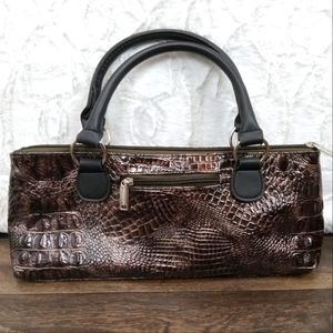 Classic Wine Clutch To Brighten Any Occasion - Like New